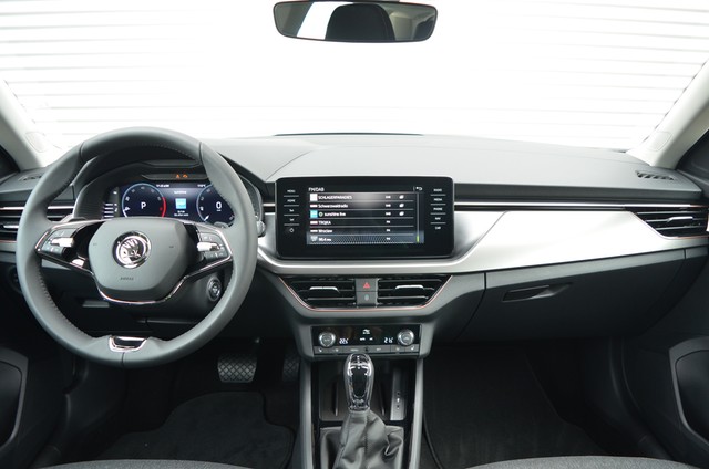 Fahrzeugabbildung SKODA Kamiq Style TSI DSG LED Navi virtual cockpit