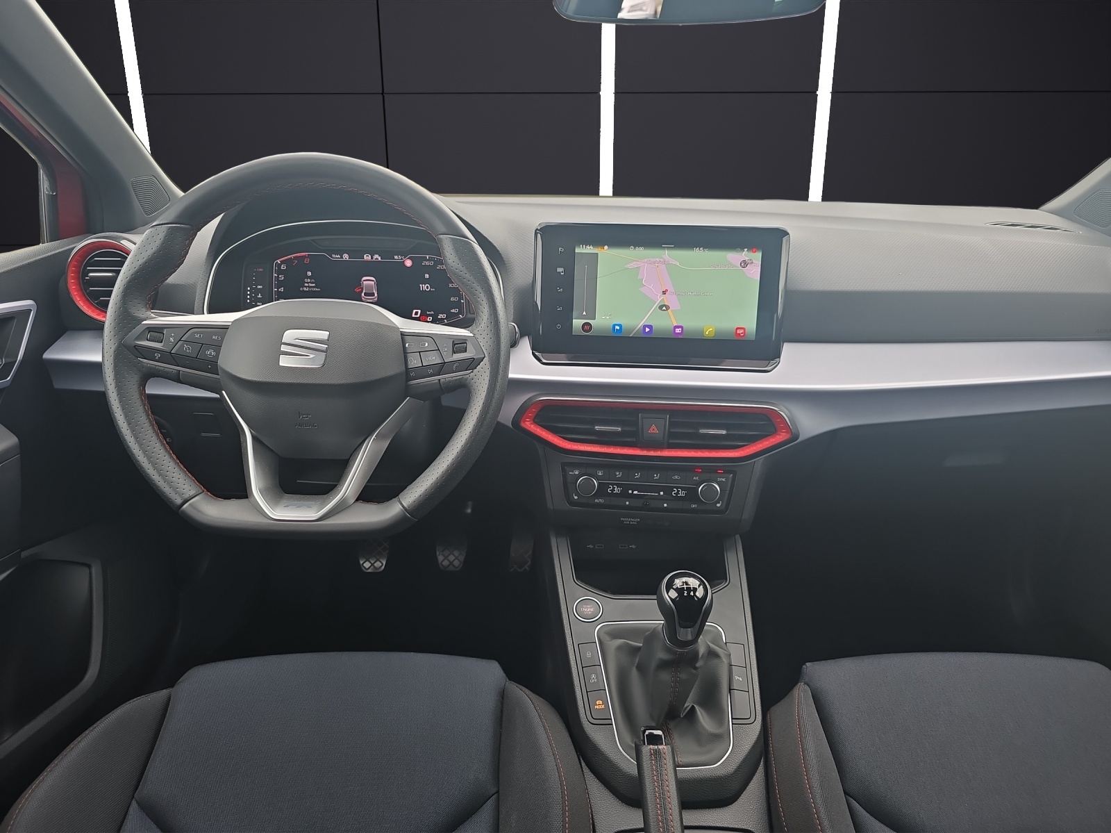 Fahrzeugabbildung SEAT Ibiza FR 1.0 TSI Pro Black Edition AHK NAVI PANO