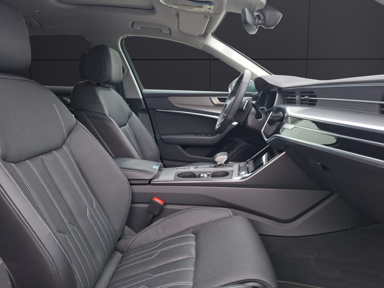Fahrzeugabbildung Audi S6 Avant TDI quattro STH Matrix AHK HUD Pano B&O AVC 20