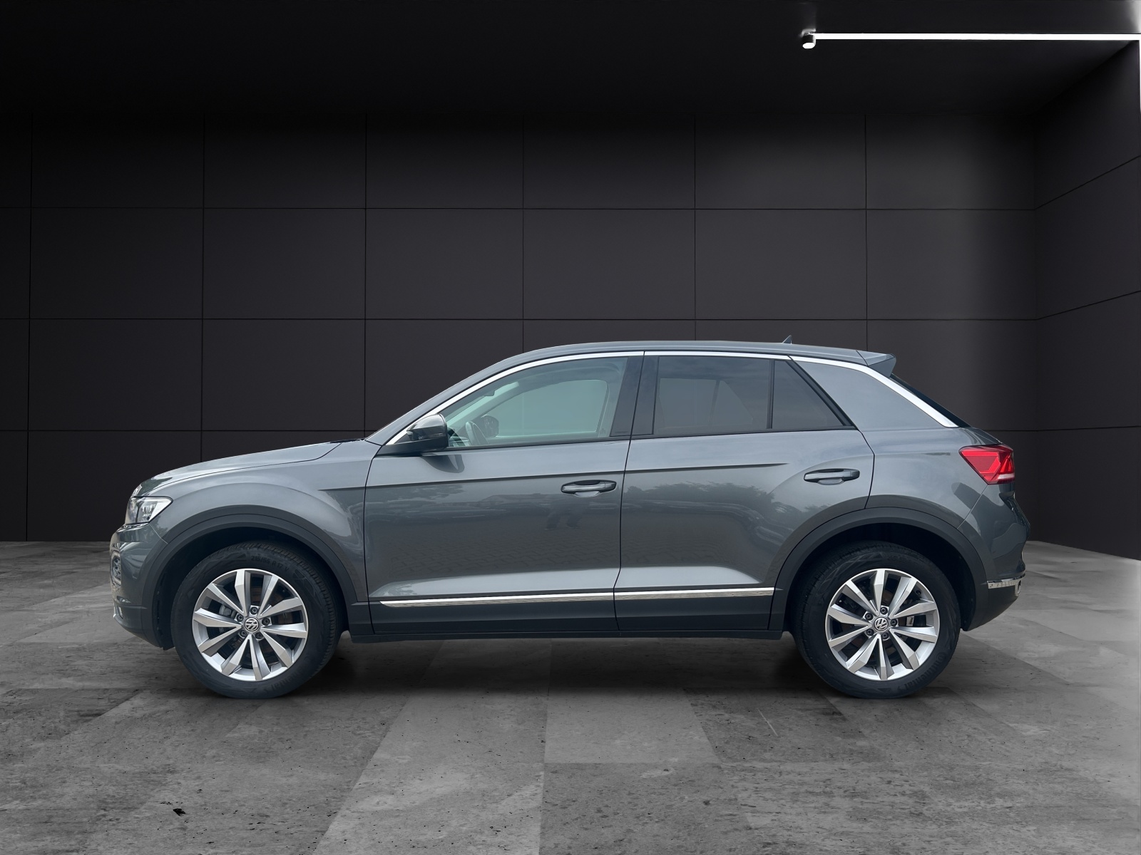 Fahrzeugabbildung Volkswagen T-Roc TSI Style LED ACC AID NAVI RFK PDC 17