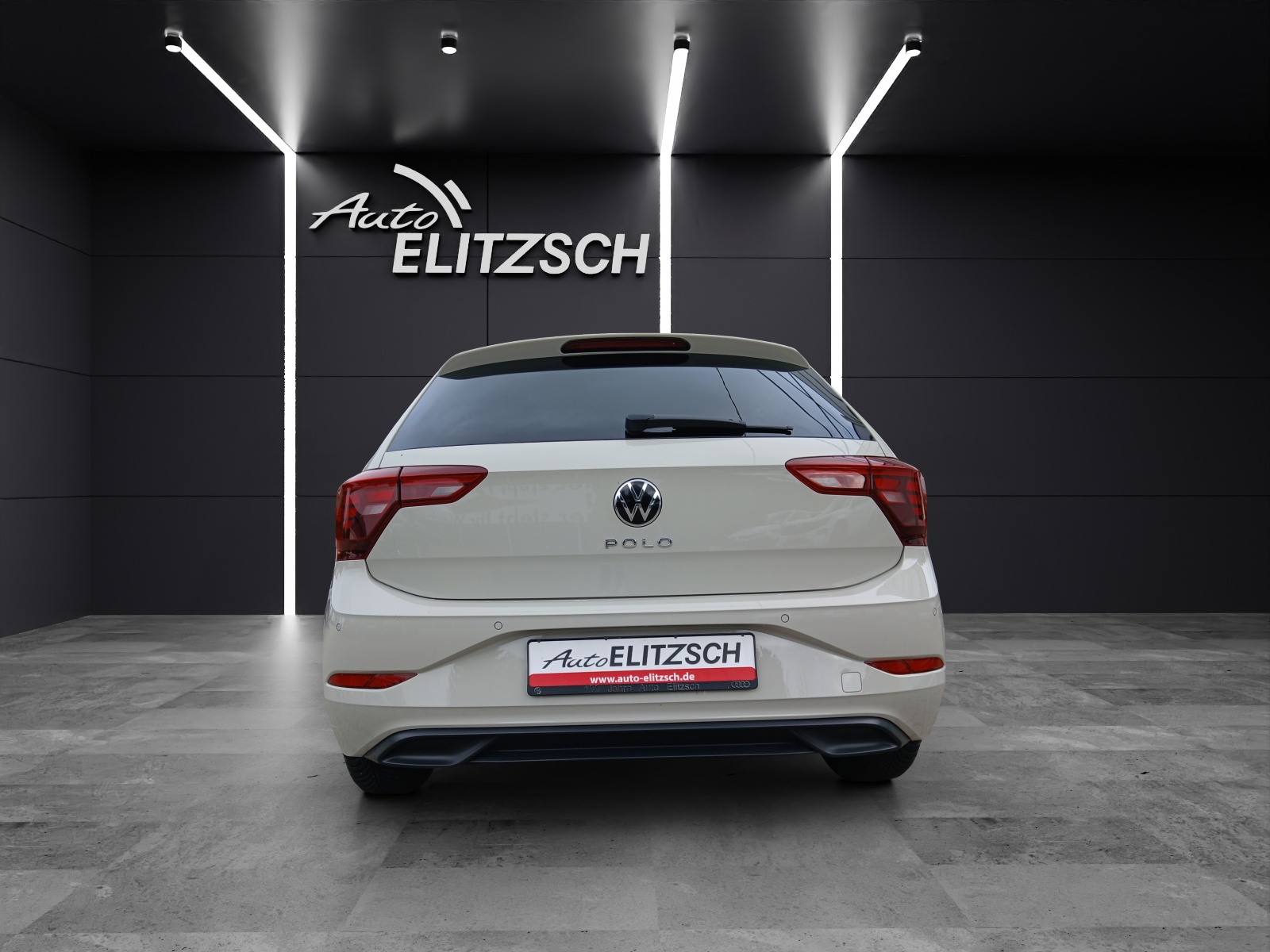 Fahrzeugabbildung Volkswagen Polo TSI Life LED Climatronic AID ACC PDC SH