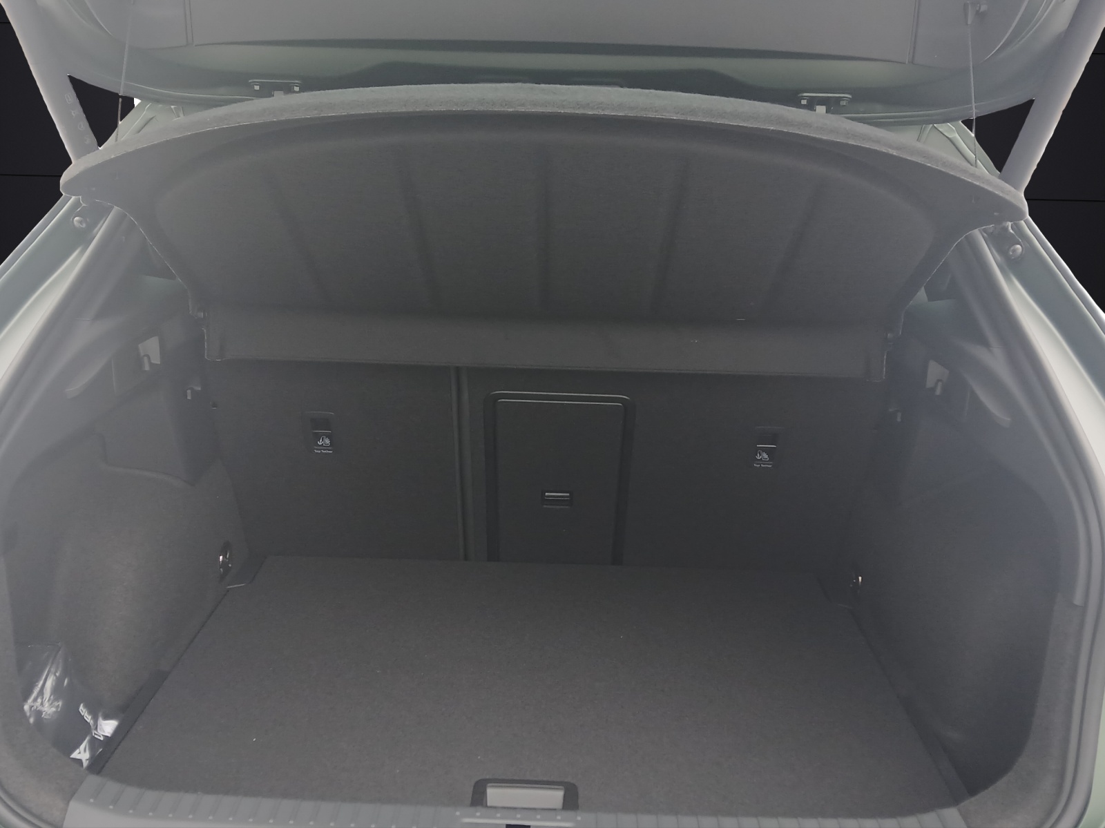 Fahrzeugabbildung CUPRA Formentor VZ 2.0 TSI 4Drive Matrix Sennh.