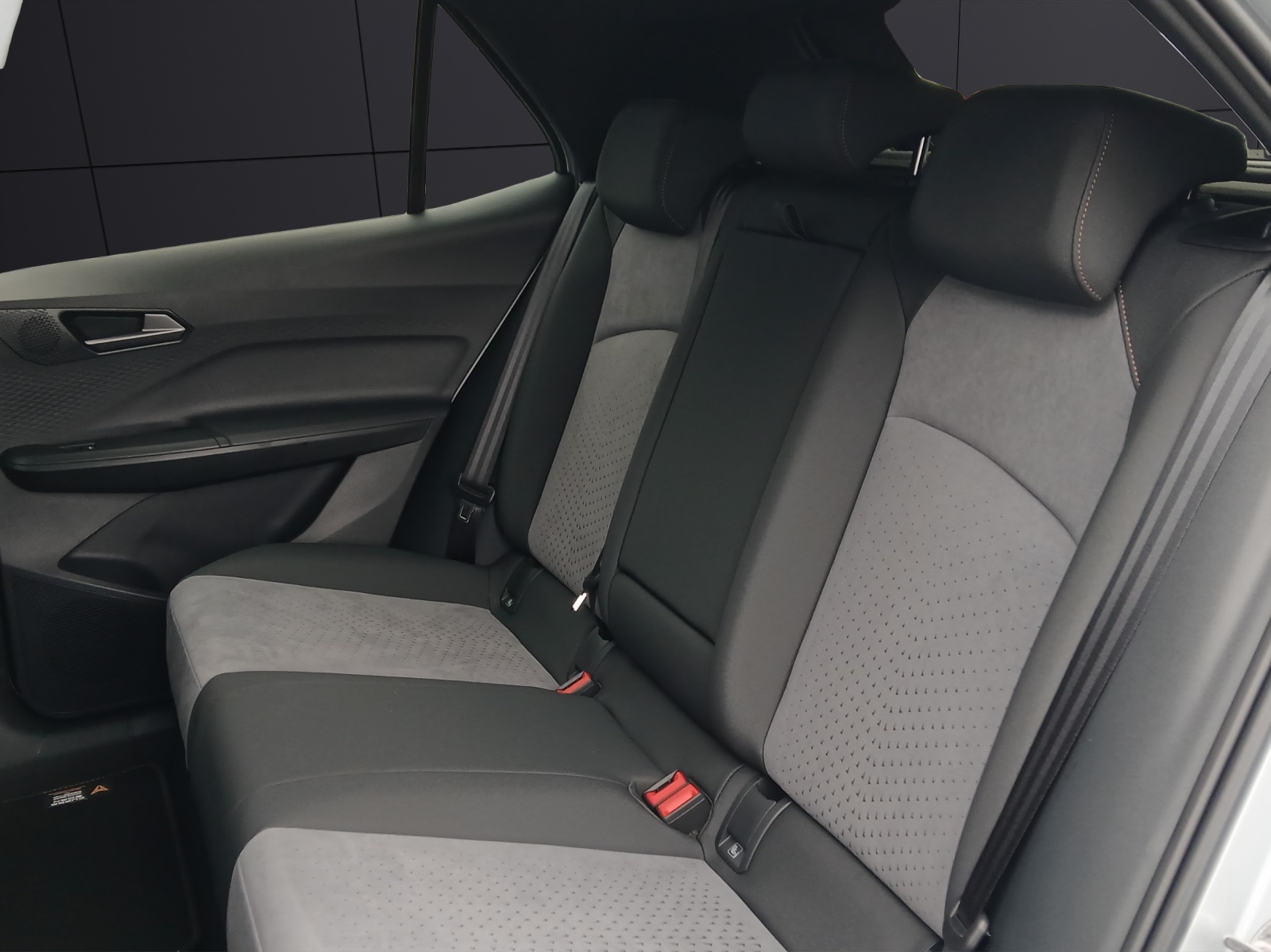 Fahrzeugabbildung CUPRA Born Edition Dynamic LED ACC SH WäPu 360° AppConnect Ambiente Navi Klima