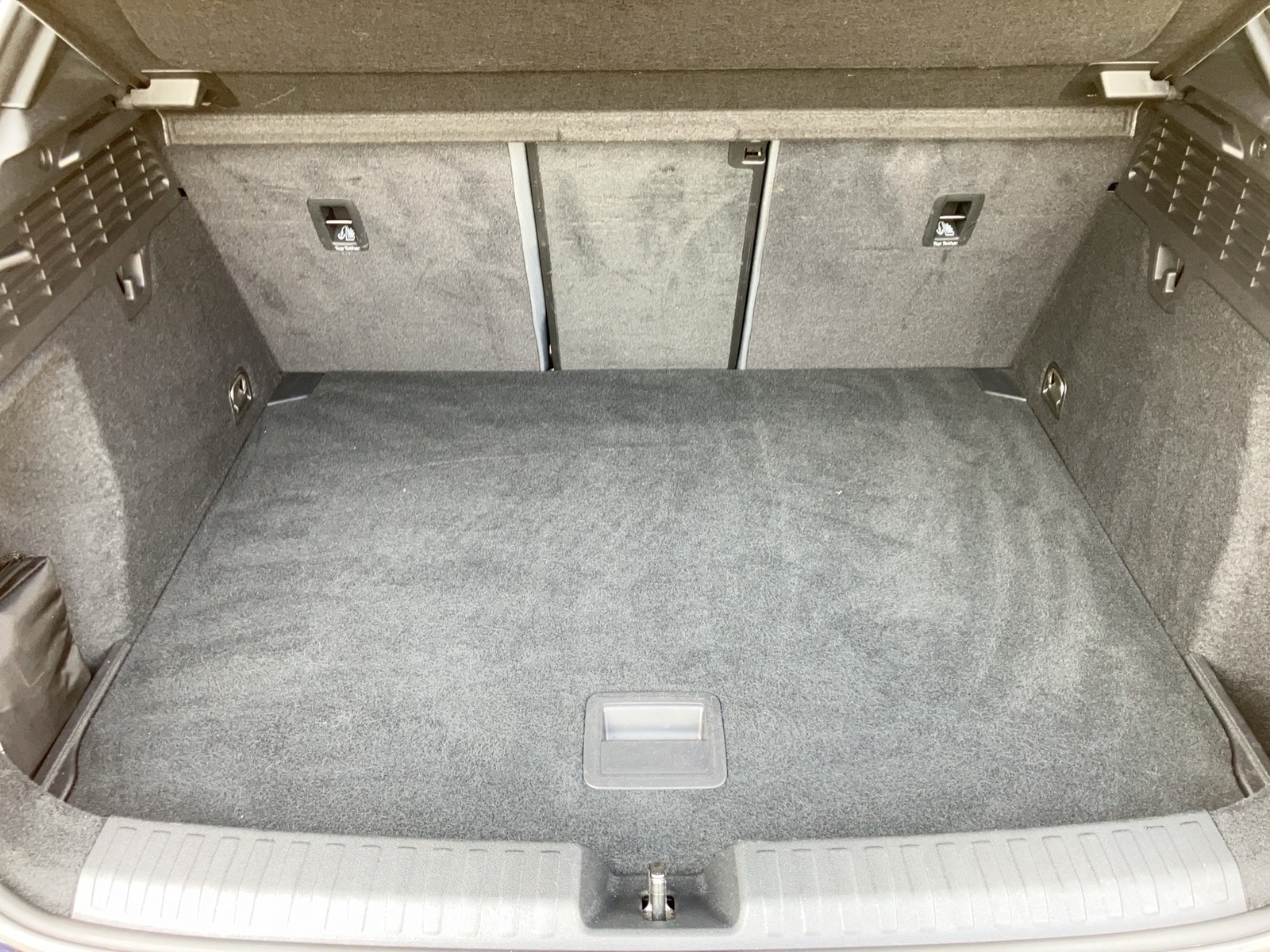 Fahrzeugabbildung Audi A3 Sportback TFSI S line MATRIX PANO KAMERA NAVI