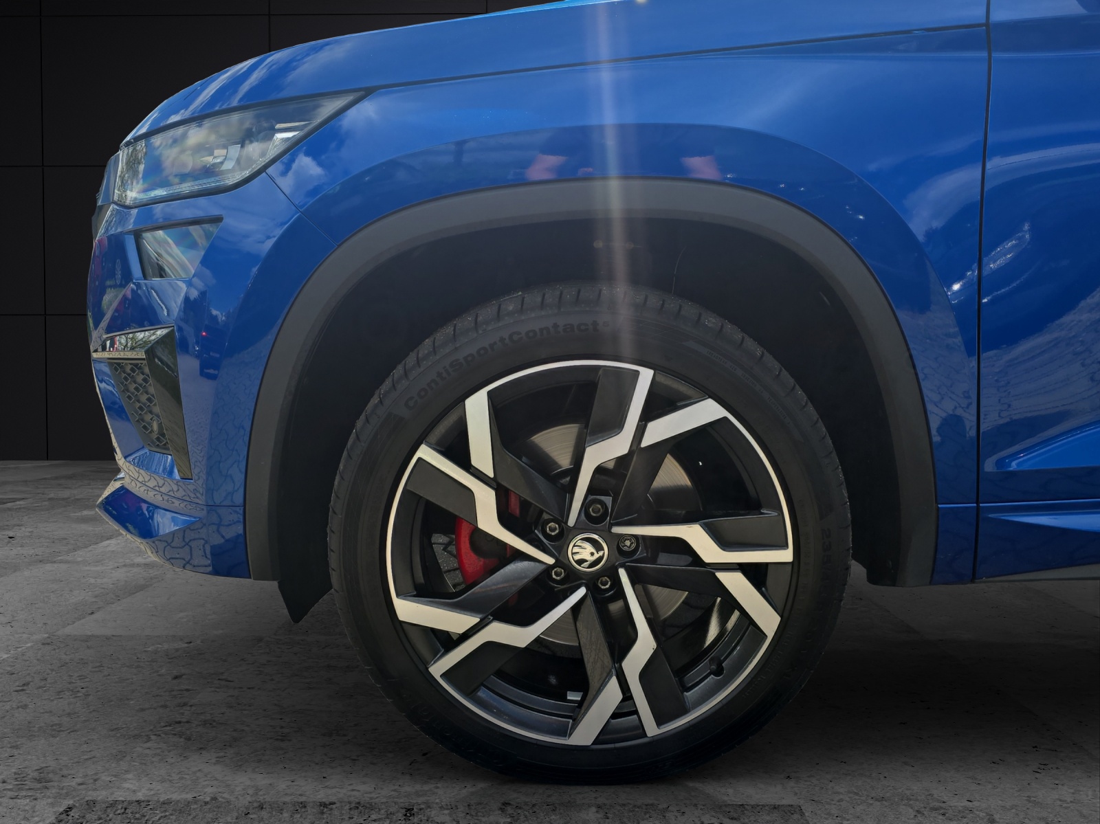 Fahrzeugabbildung SKODA Kodiaq RS 4x4 DSG AHZ Matrix RFK SH VC