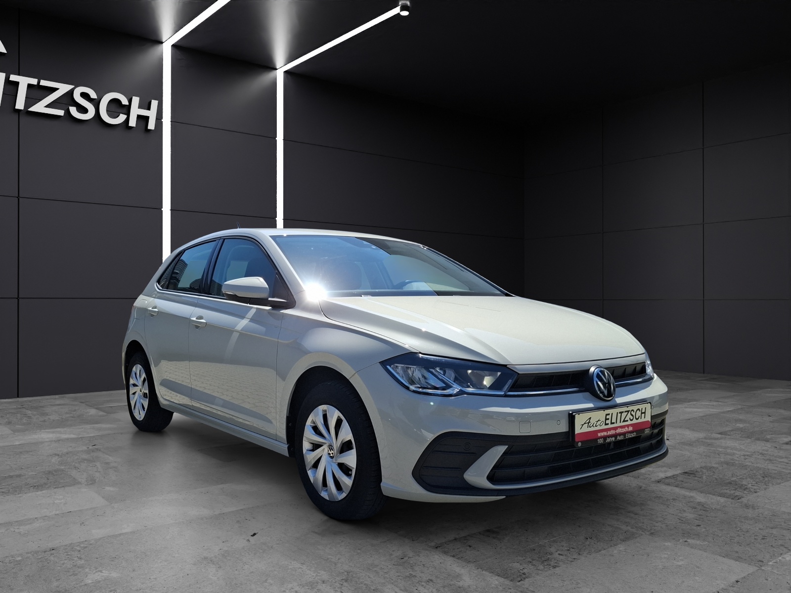 Fahrzeugabbildung Volkswagen Polo TSI Life DSG LED CarPlay AID GRA PDC