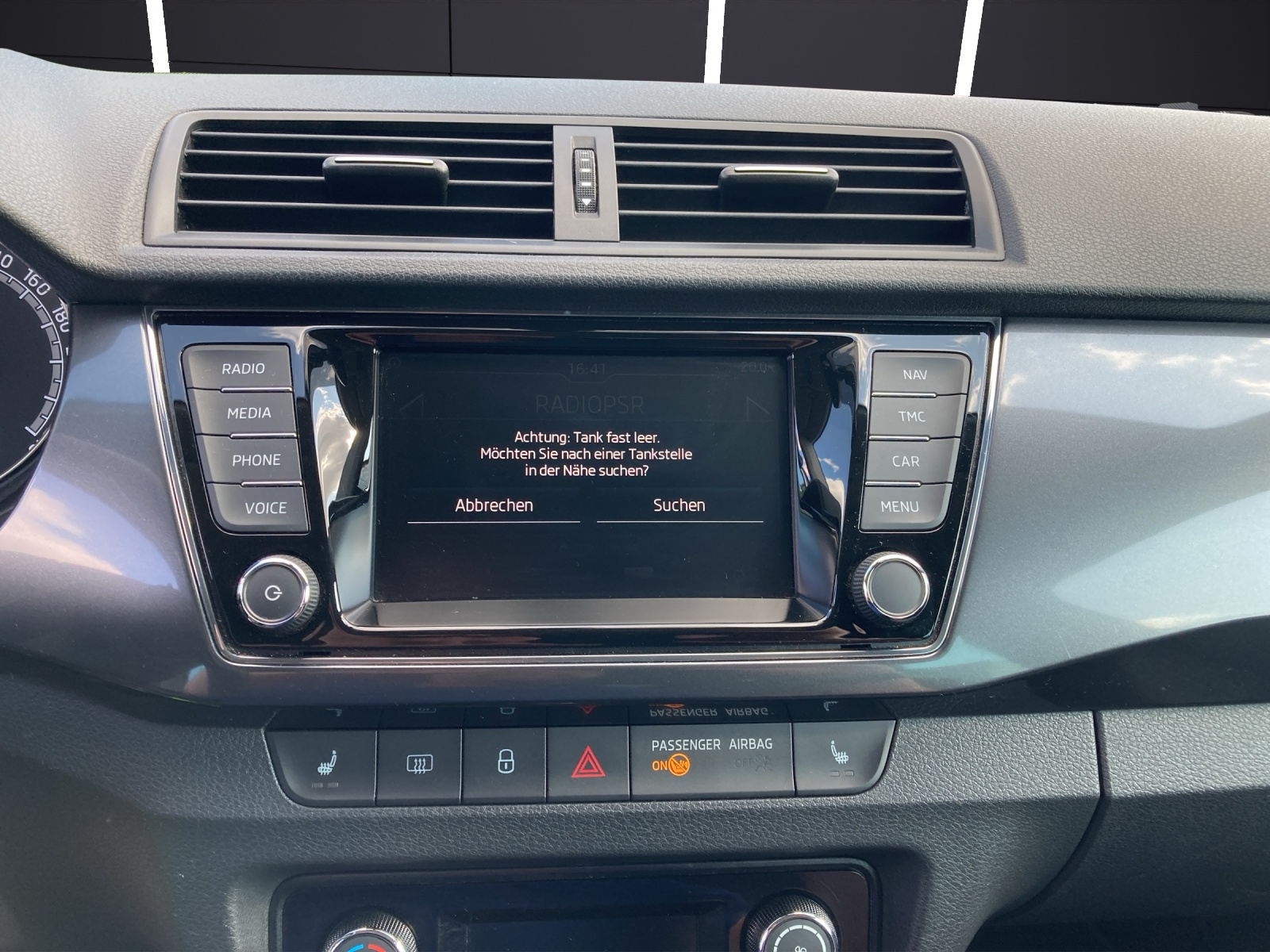 Fahrzeugabbildung SKODA Fabia Combi TSI Clever Best-off LED Navi GRA PDC SH LM