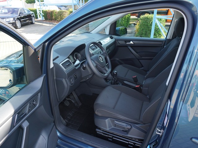 Fahrzeugabbildung Volkswagen Caddy TSI Trendline Standhzg GRA PDC LM