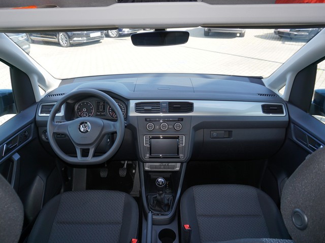 Fahrzeugabbildung Volkswagen Caddy TSI Trendline Standhzg GRA PDC LM