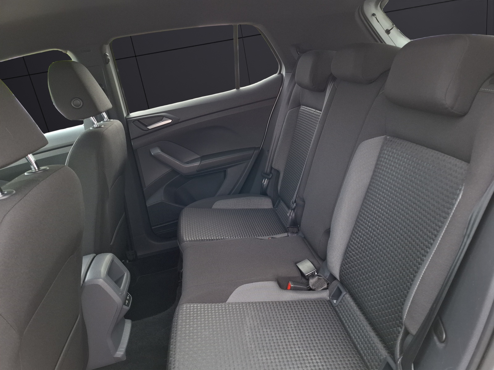 Fahrzeugabbildung Volkswagen T-Cross TSI Active LED AHK AID RFK SH LM