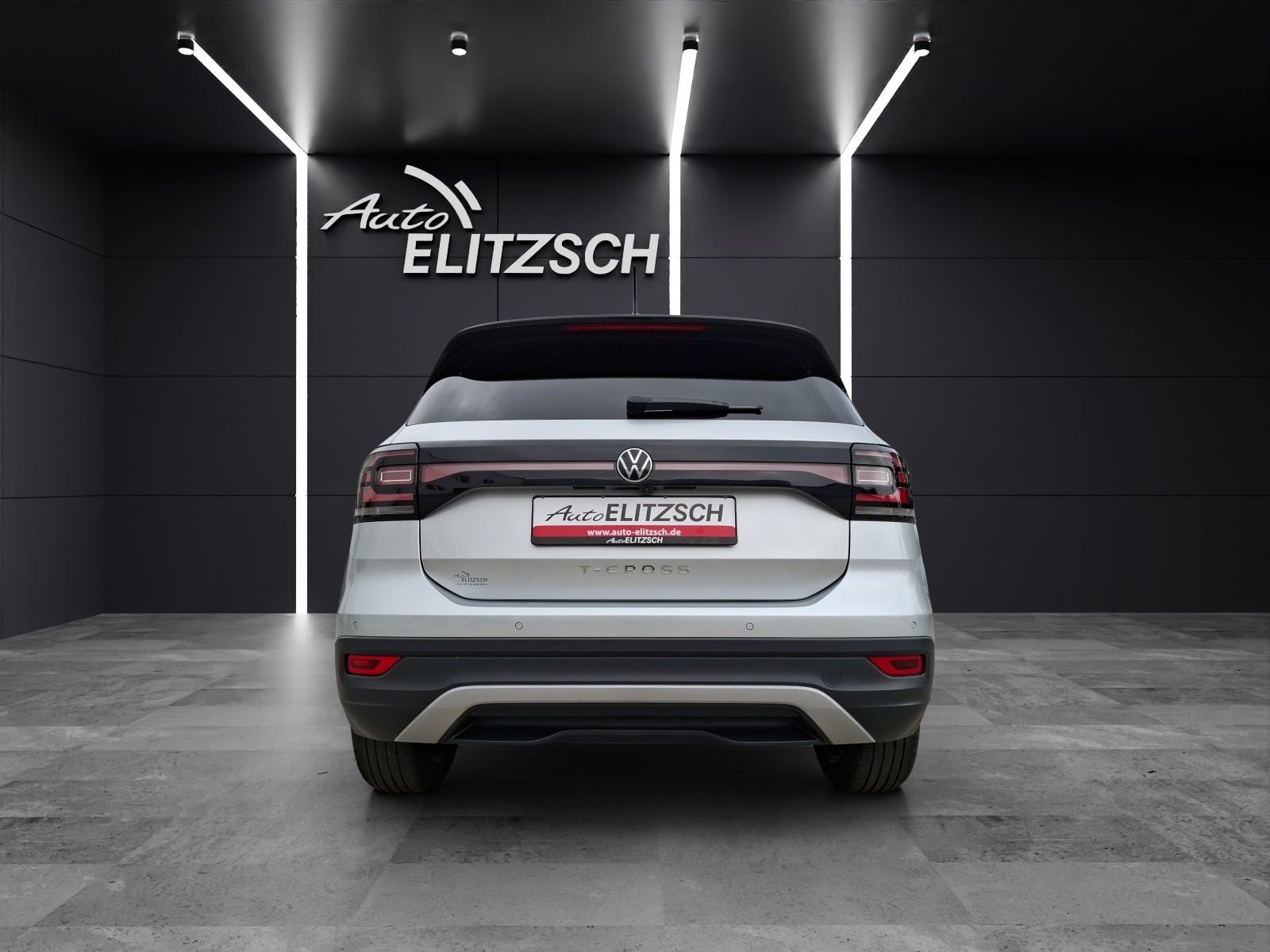 Fahrzeugabbildung Volkswagen T-Cross TSI Active LED AHK AID RFK SH LM
