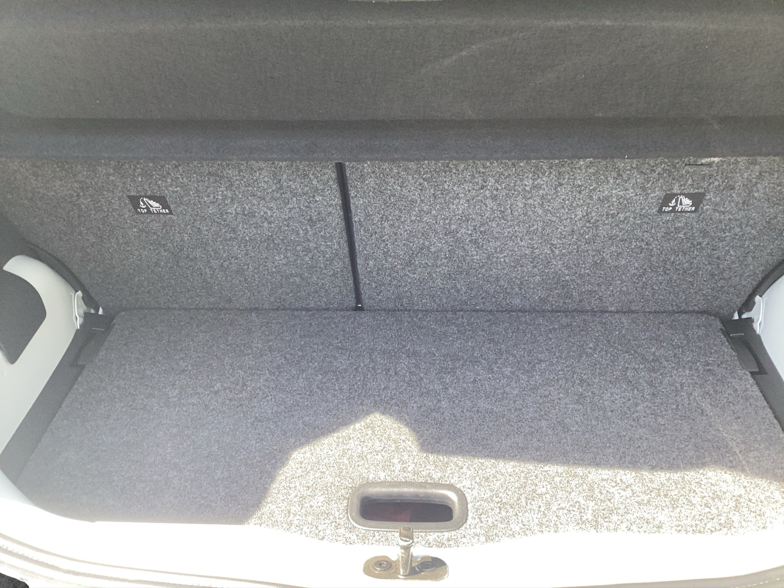 Fahrzeugabbildung Volkswagen up! 1.0 move-up Climatronic RFK DAB SH