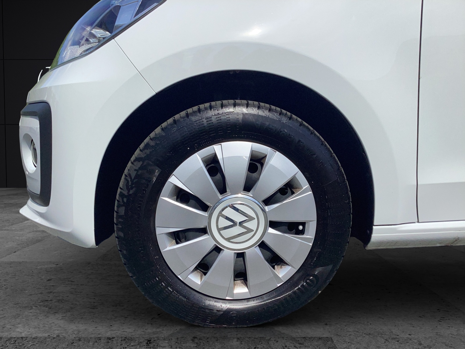 Fahrzeugabbildung Volkswagen up! 1.0 move-up Climatronic RFK DAB SH