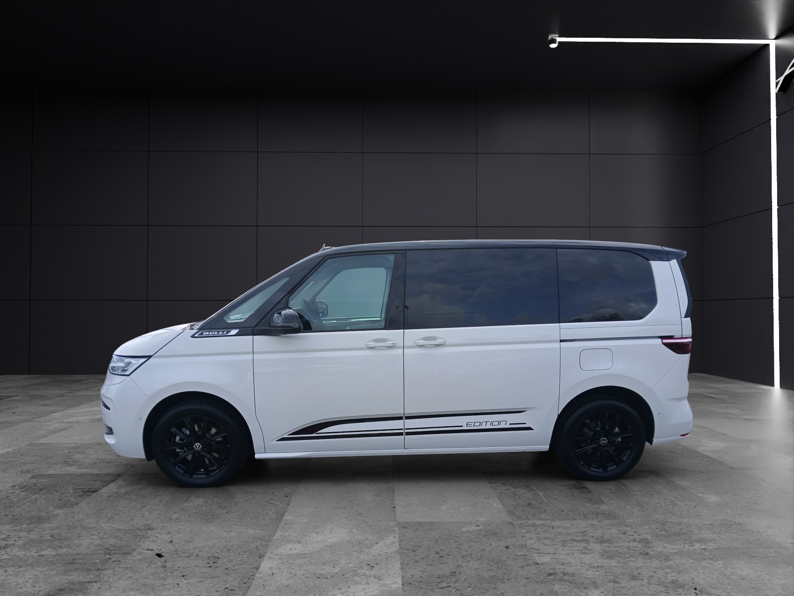 Fahrzeugabbildung Volkswagen T7 Multivan TSI Edition 7 DSG AHK NAVI IQ.LIGHT EASY OPEN