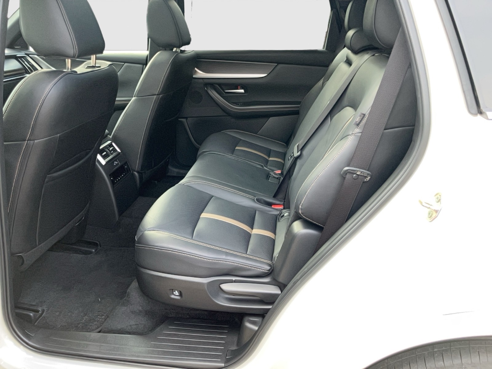 Fahrzeugabbildung Mazda CX-80 TDI Homura Plus AWD LED RFK Pano HuD