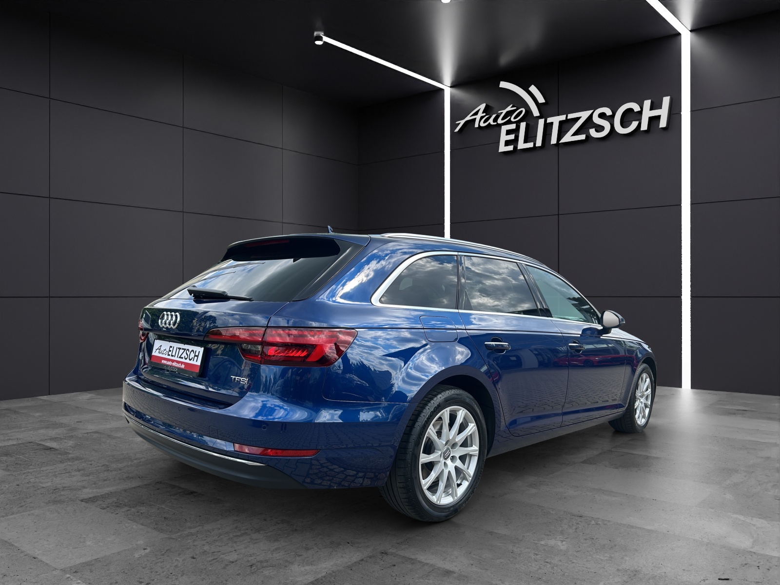 Fahrzeugabbildung Audi A4 Avant TFSI MATRIX B&O DAB
