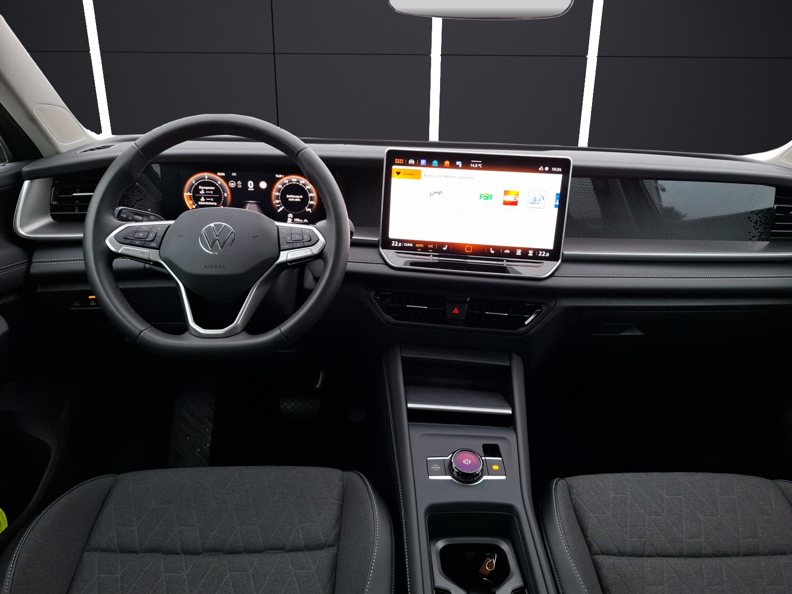 Fahrzeugabbildung Volkswagen Tayron TDI Life DSG 4M 7-Si Matrix AHK Navi AID ACC RFK SH