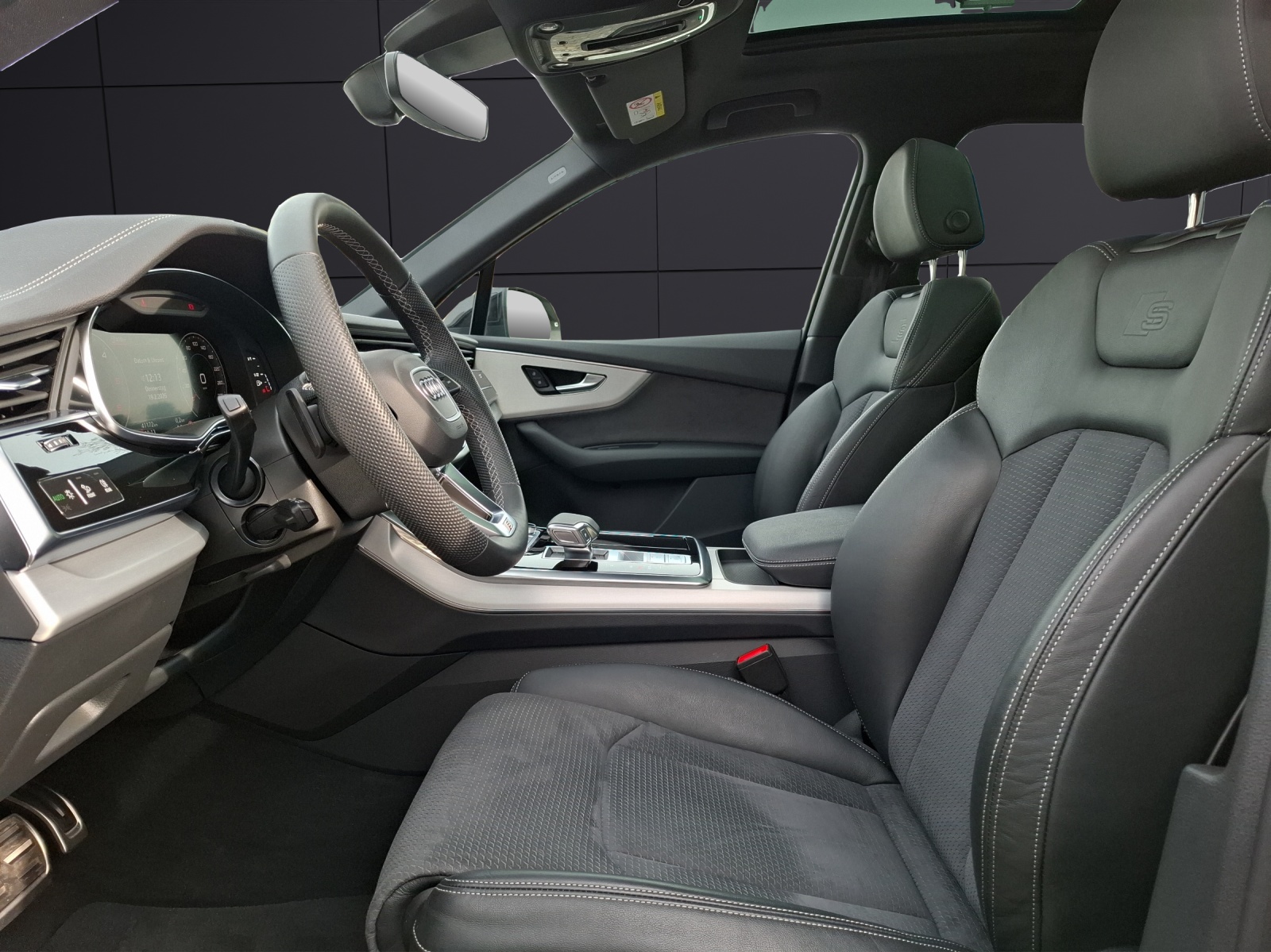 Fahrzeugabbildung Audi Q7 45 TDI quattro S-Line Standhzg. Pano Navi SHZ AVC ACC