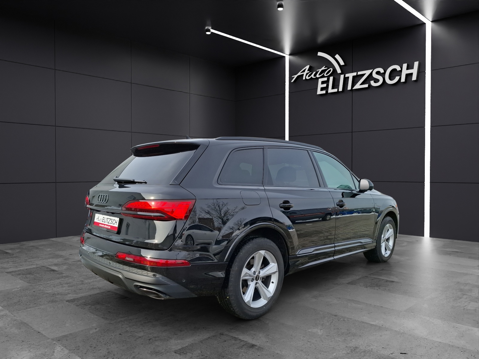 Fahrzeugabbildung Audi Q7 45 TDI quattro S-Line Standhzg. Pano Navi SHZ AVC ACC