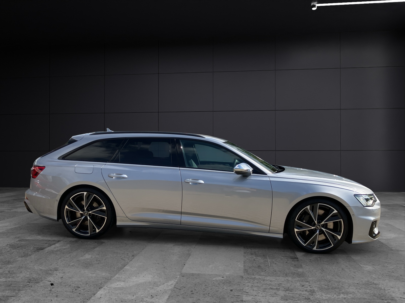 Fahrzeugabbildung Audi S6 Avant TDI quattro Matrix Navi AVC B&O 21