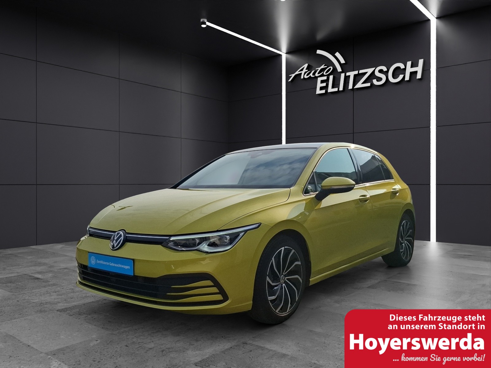 Volkswagen Golf VIII TSI Life Matrix Navi Pano AID ACC PDC SH LM
