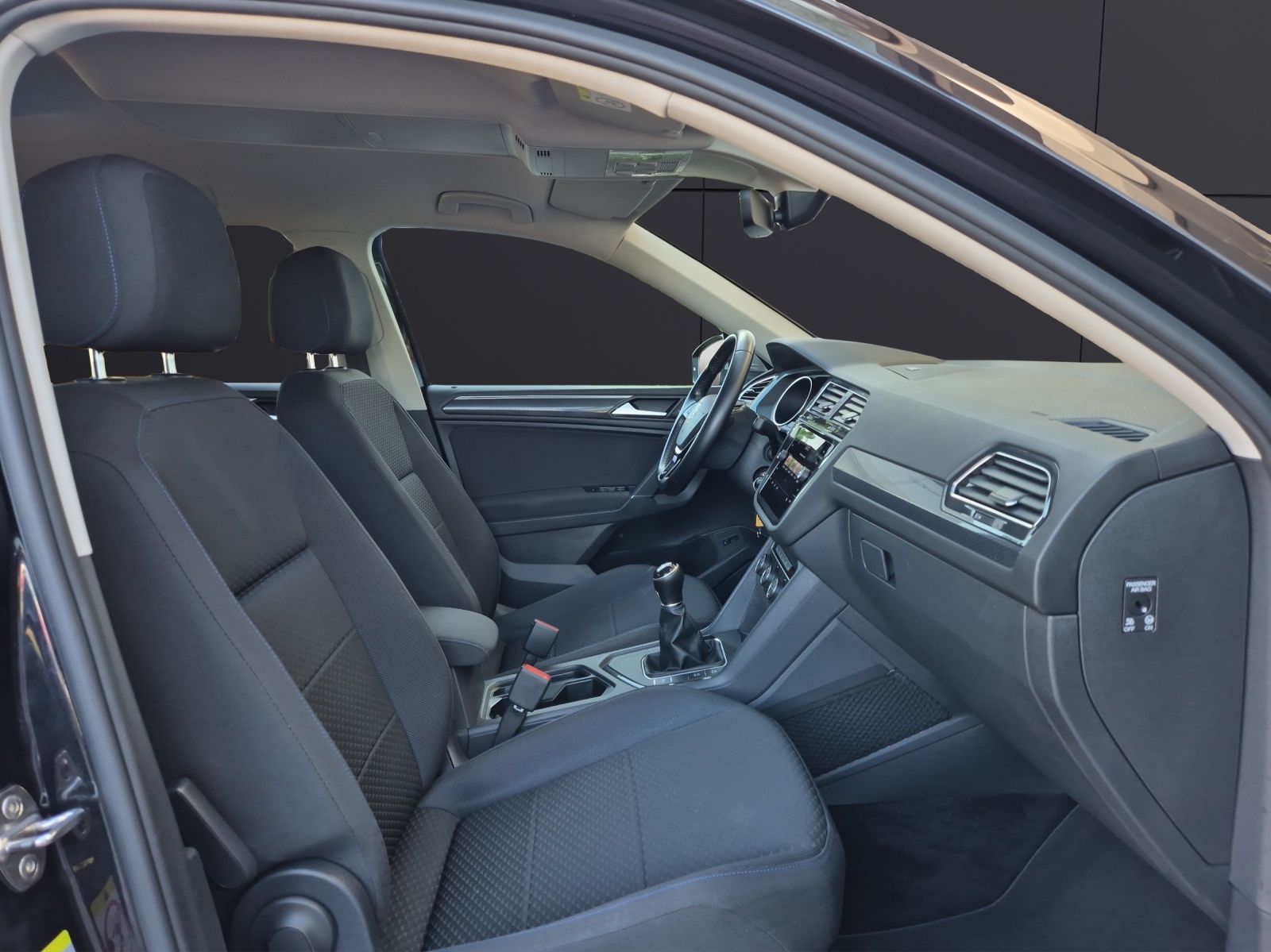 Fahrzeugabbildung Volkswagen Tiguan Allspace TSI United LED Navi ACC PDC SH LM