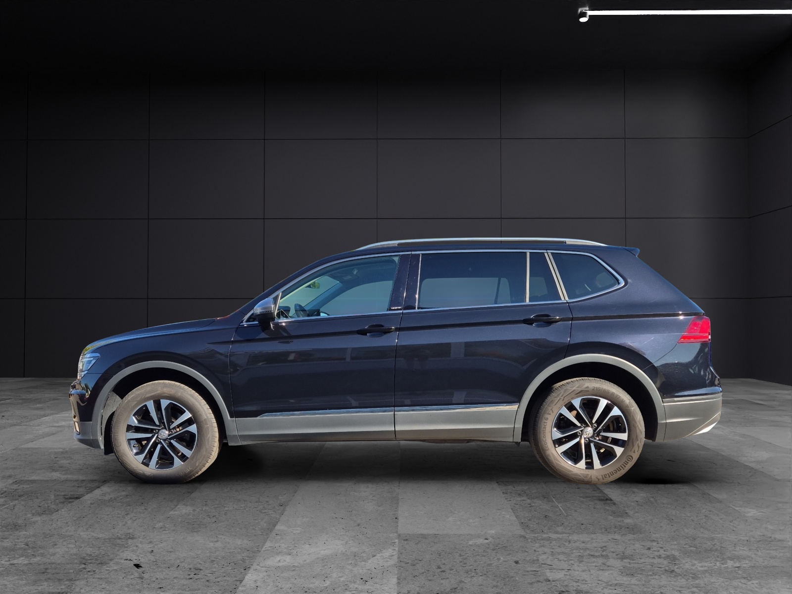 Fahrzeugabbildung Volkswagen Tiguan Allspace TSI United LED Navi ACC PDC SH LM