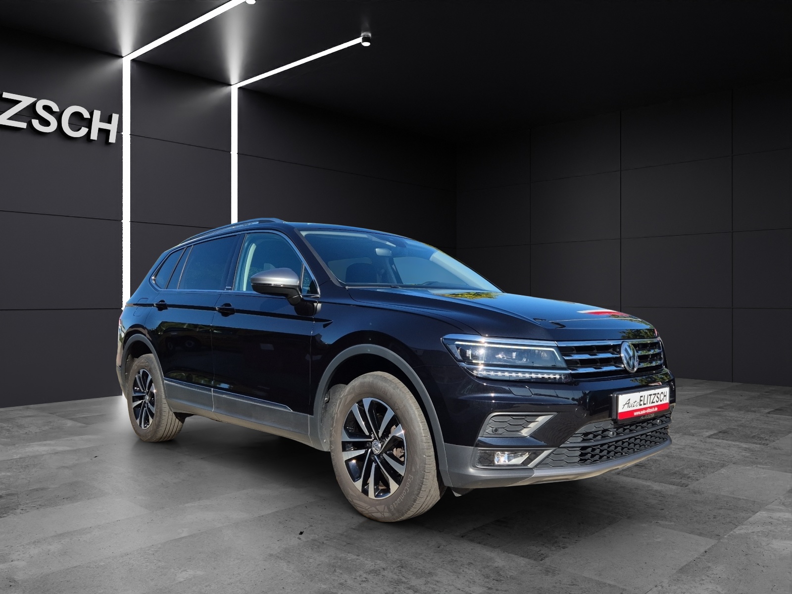Fahrzeugabbildung Volkswagen Tiguan Allspace TSI United LED Navi ACC PDC SH LM