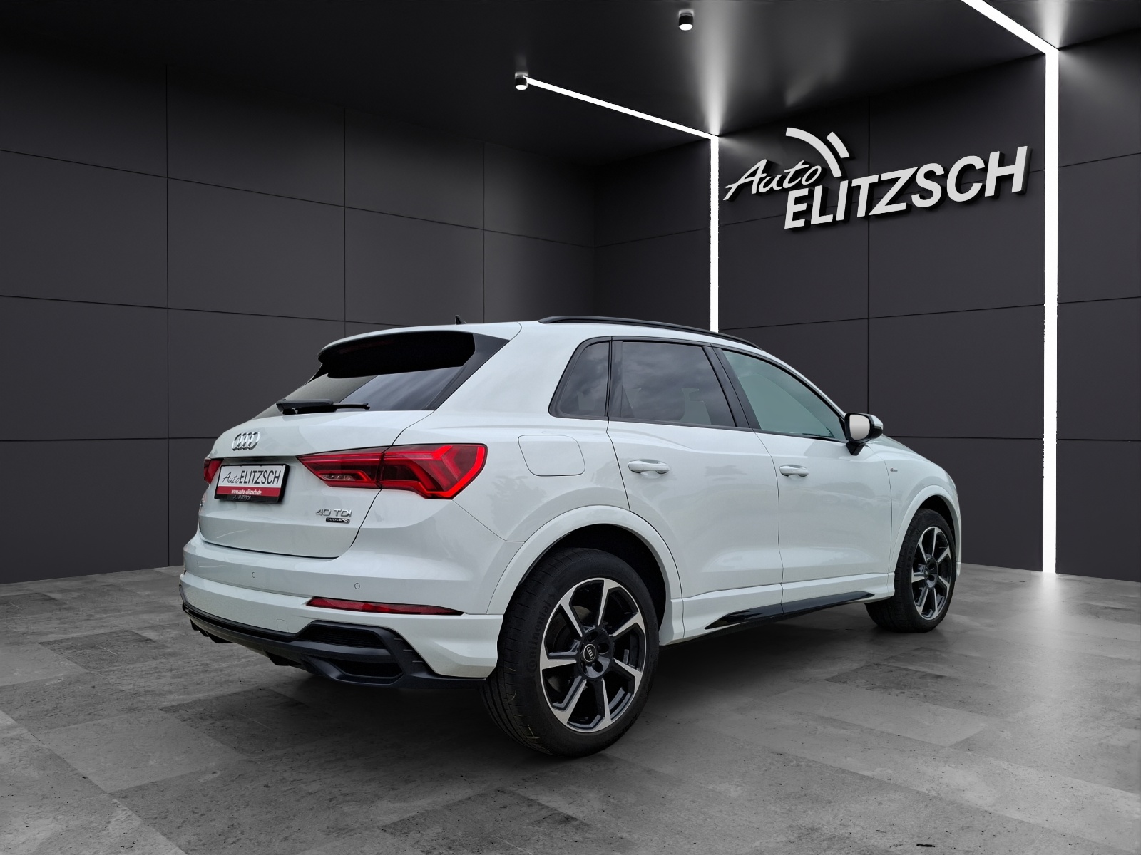 Fahrzeugabbildung Audi Q3 40 TDI quattro S-line S-tronic LED AHK Navi AVC Leder SH 19