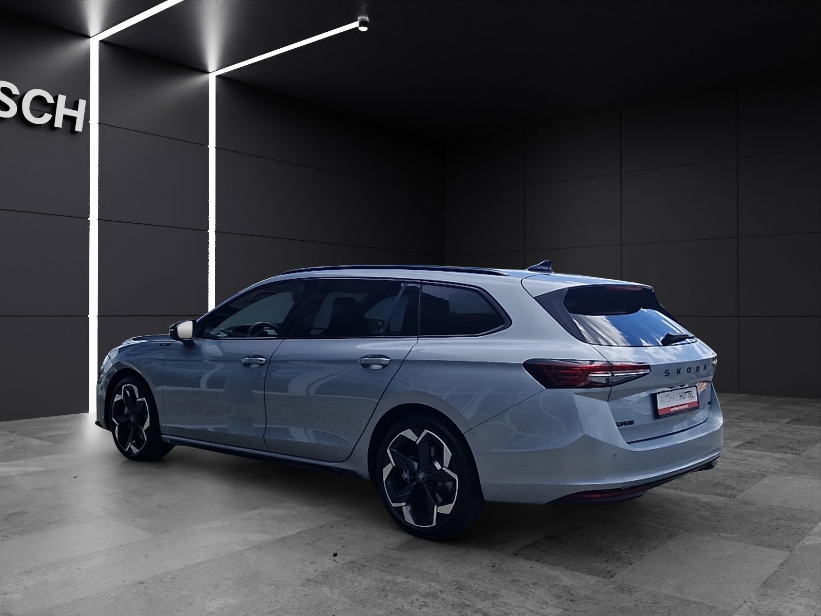 Fahrzeugabbildung SKODA Superb Combi 2.0 TSI 4x4 Sportline LED MATRIX AHZ RFK DCC