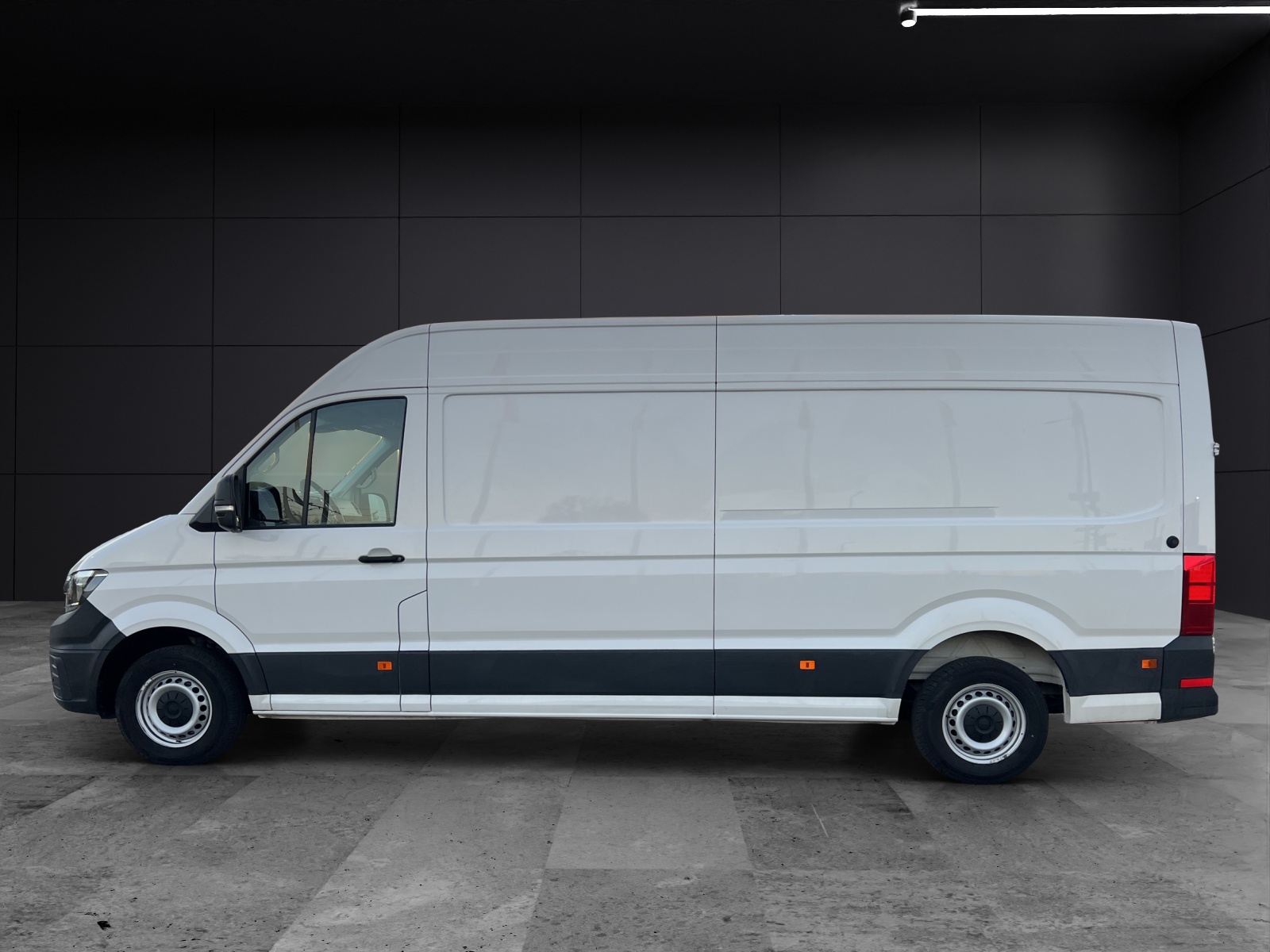 Fahrzeugabbildung Volkswagen Crafter Kasten 35 LR HD AHK RearView DAB+ Klima