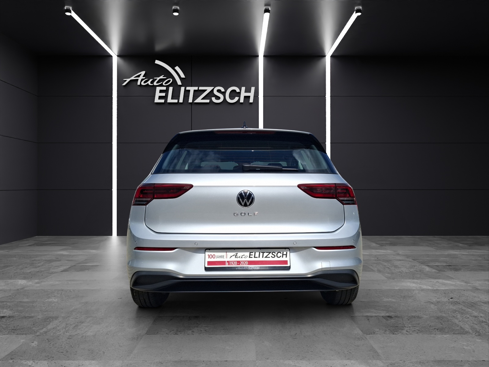 Fahrzeugabbildung Volkswagen Golf VIII TDI Life DSG LED Navi AID ACC PDC SH LM