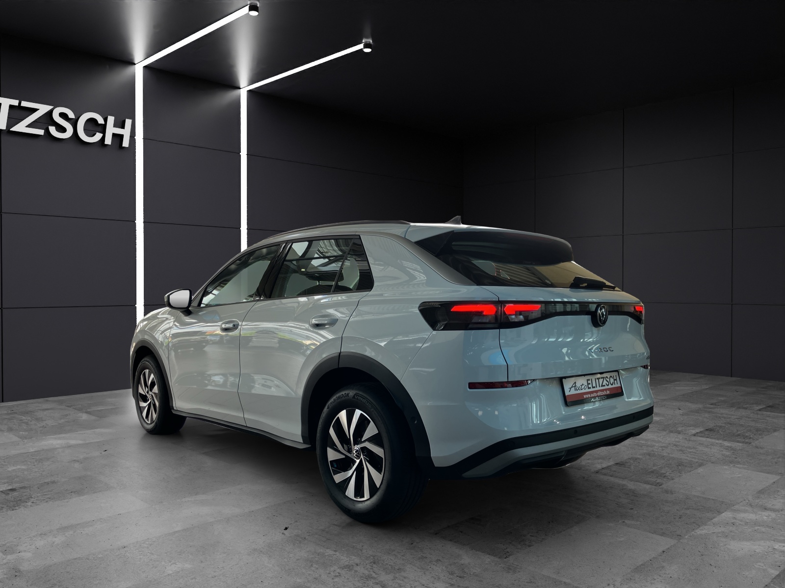 Fahrzeugabbildung Volkswagen T-Roc Life eTSI NAVI