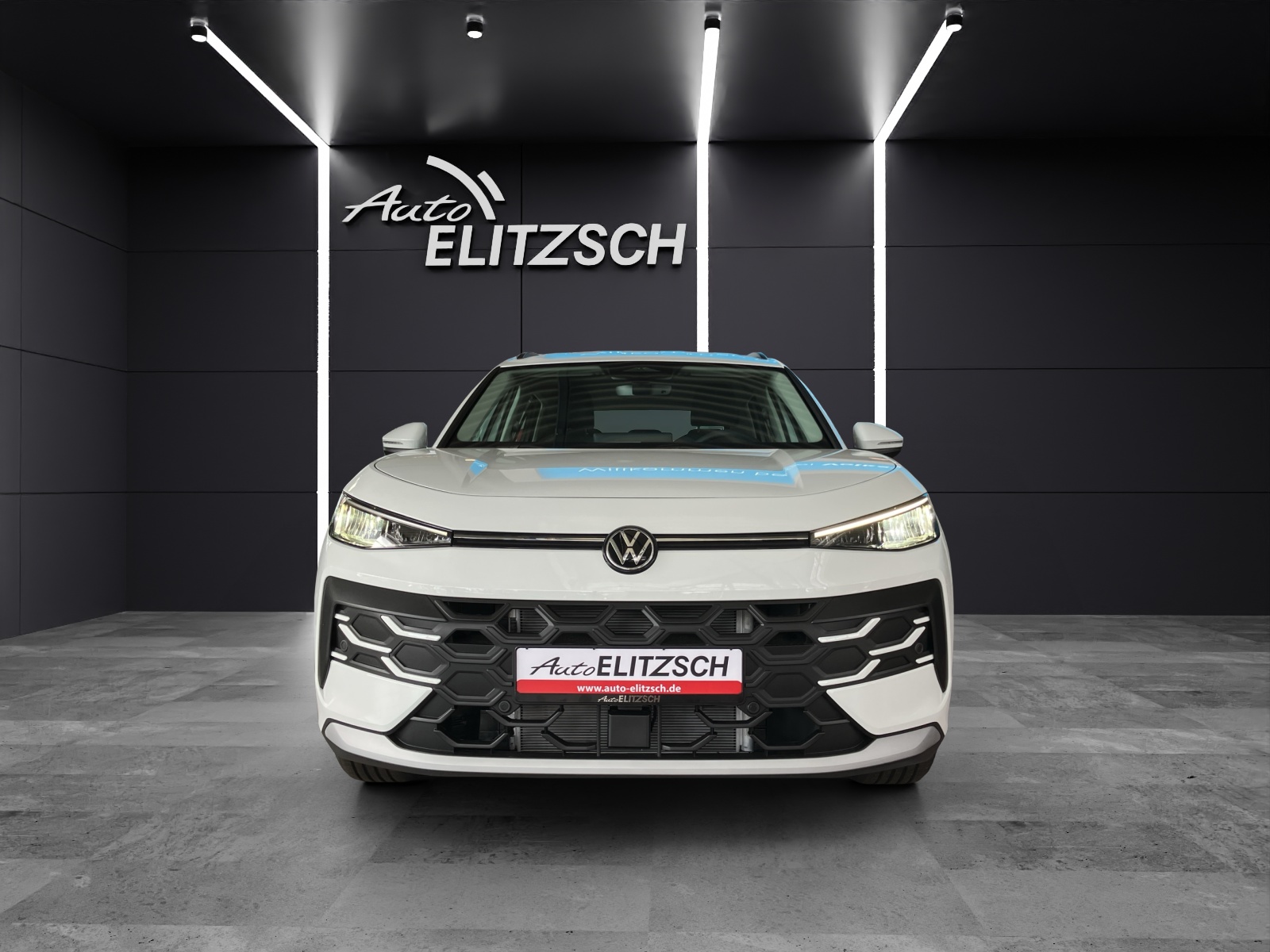 Fahrzeugabbildung Volkswagen T-Roc Life eTSI NAVI