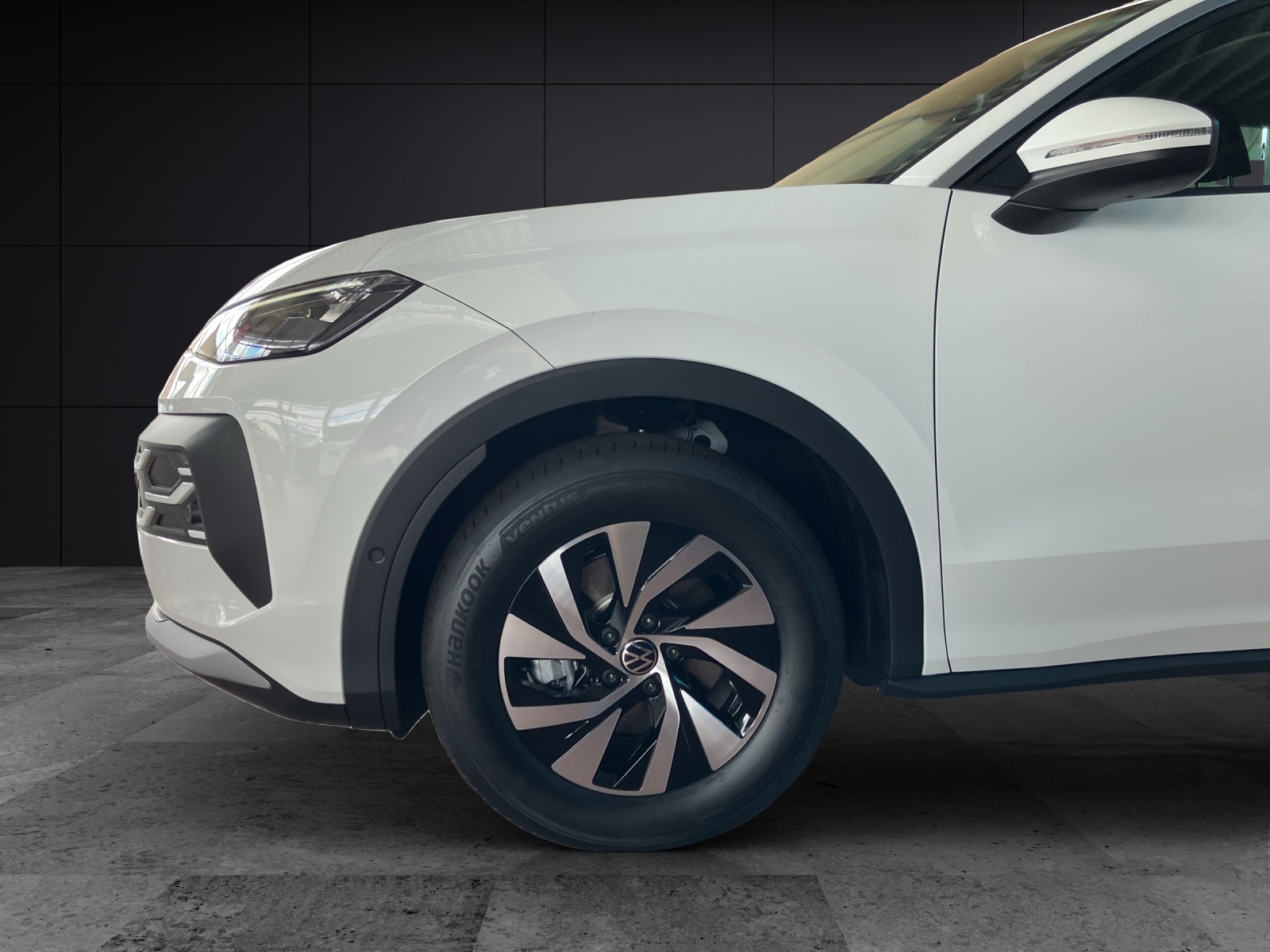 Fahrzeugabbildung Volkswagen T-Roc Life eTSI NAVI