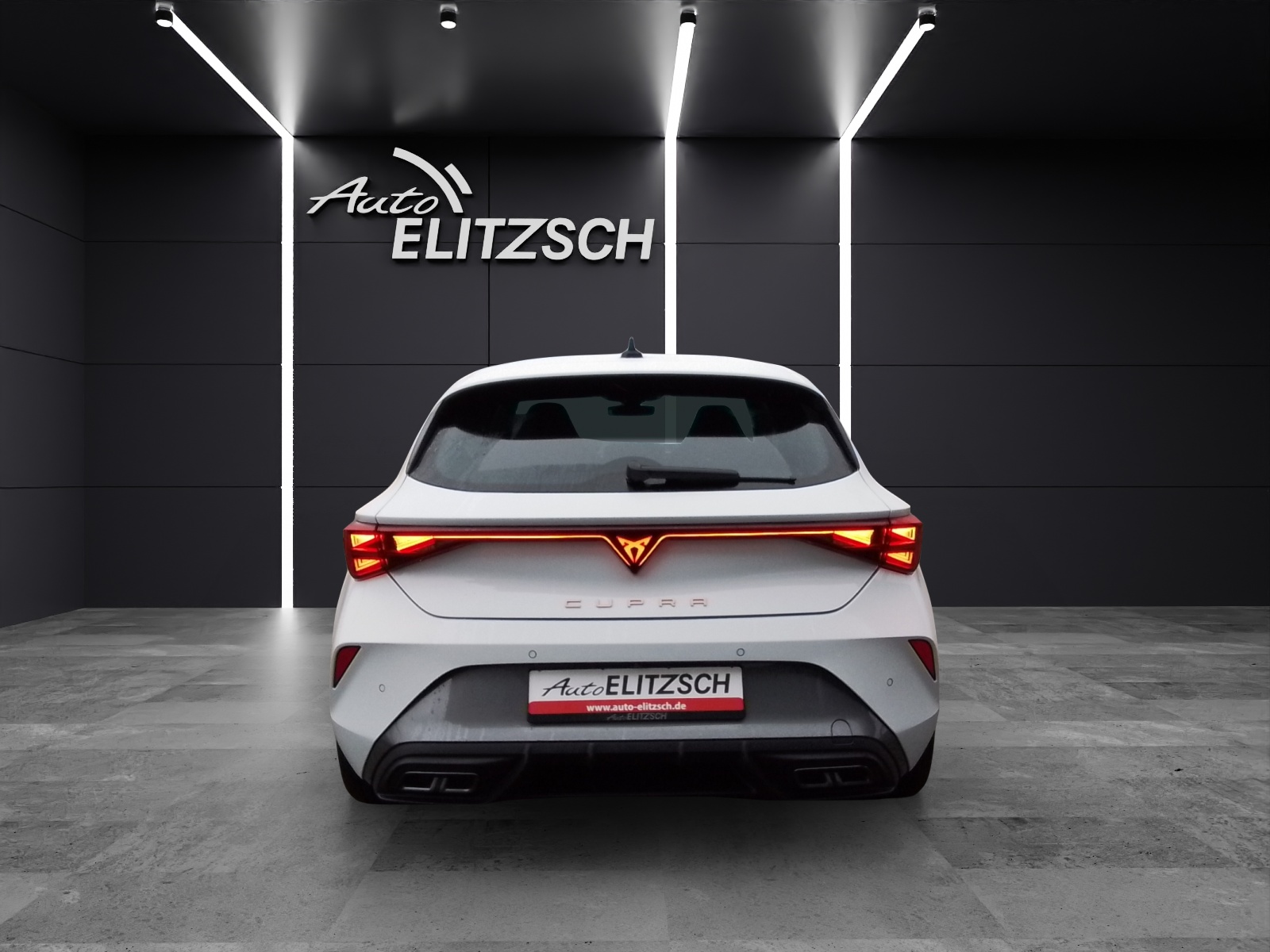 Fahrzeugabbildung CUPRA Leon eTSI DSG LED AHK Navi AID ACC RFK SH 19