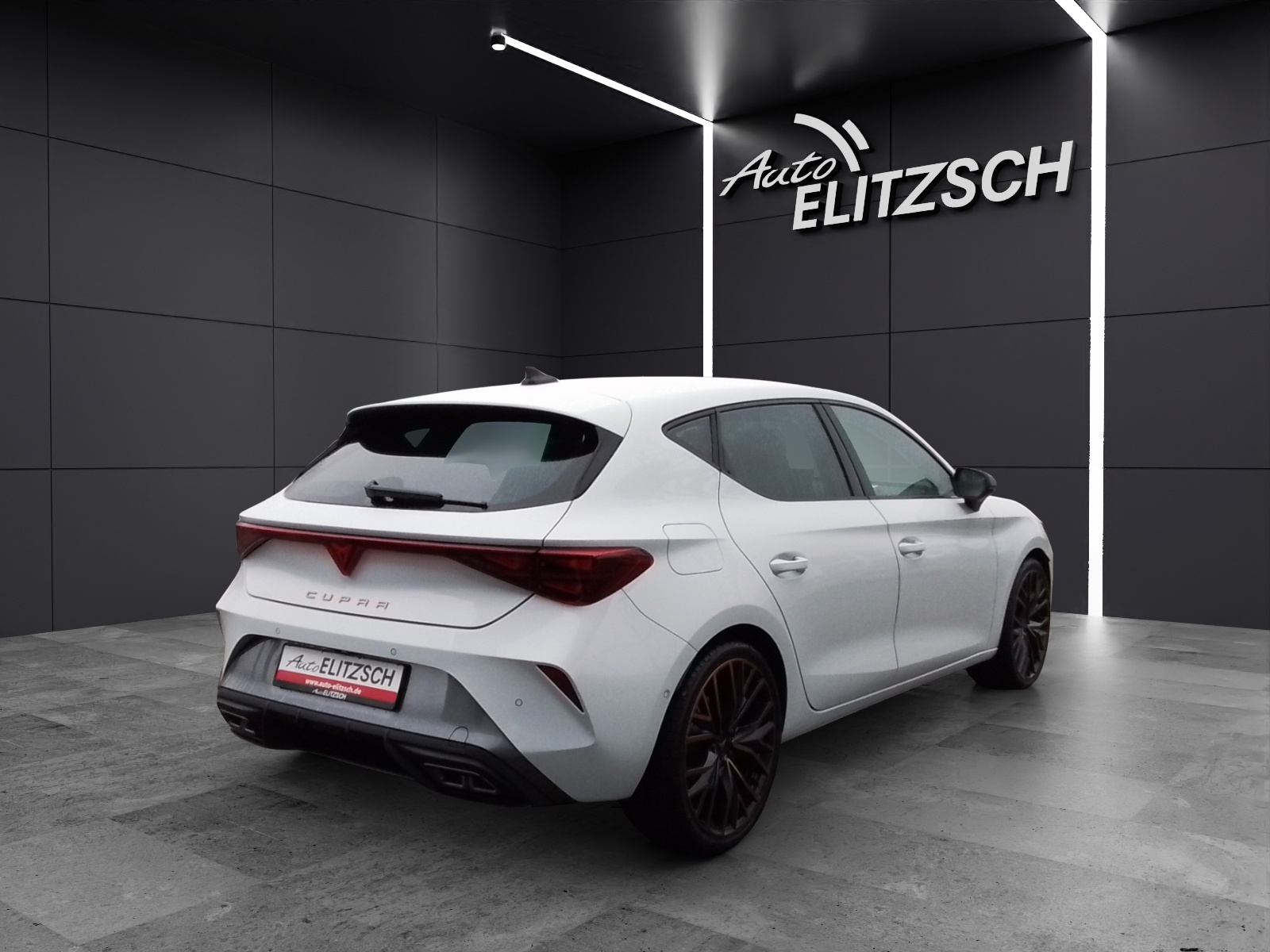 Fahrzeugabbildung CUPRA Leon eTSI DSG LED AHK Navi AID ACC RFK SH 19