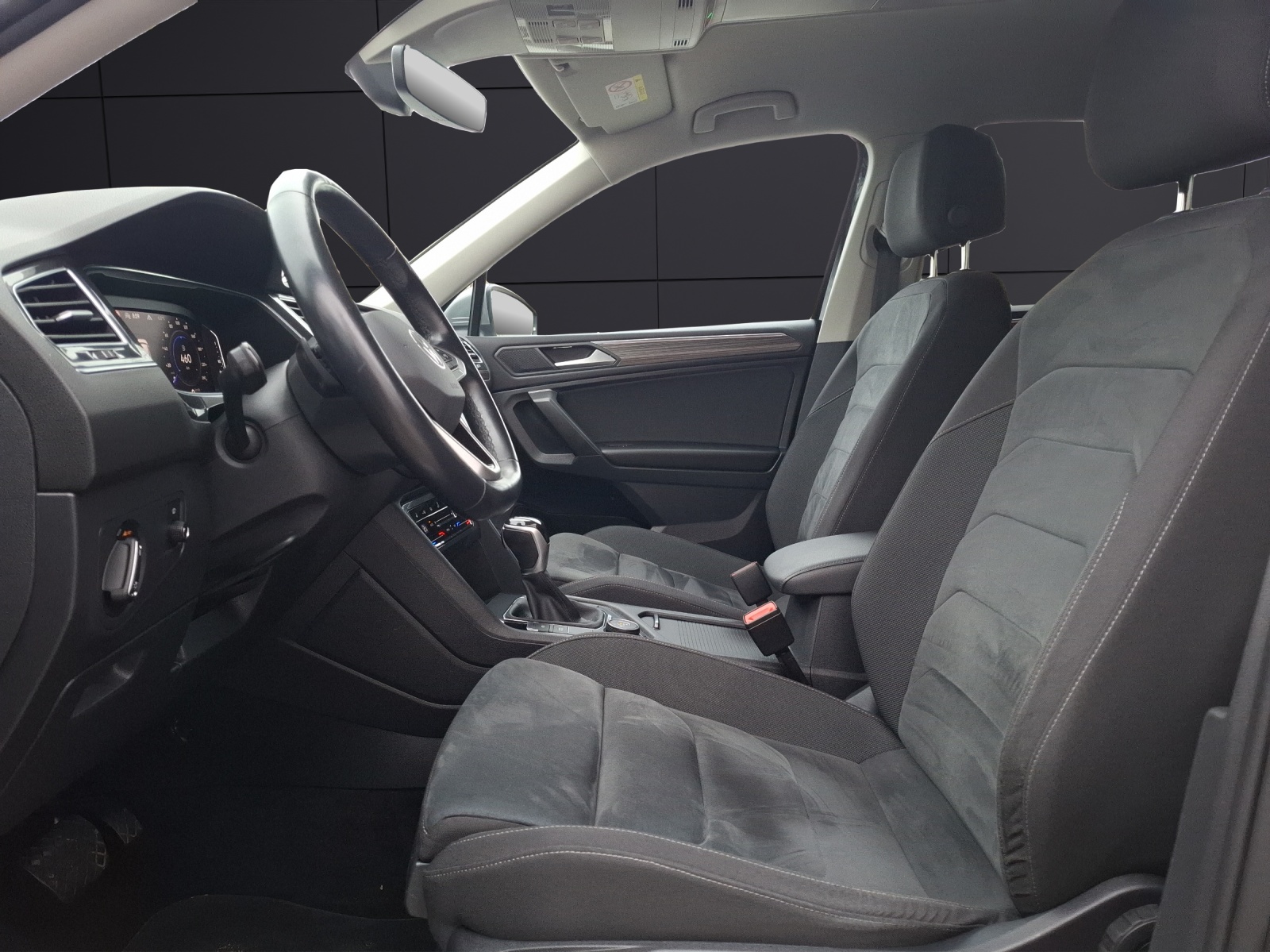 Fahrzeugabbildung Volkswagen Tiguan Allspace TDI Elegance DSG 4M Matrix Navi AID HUD ACC RFK SH 19