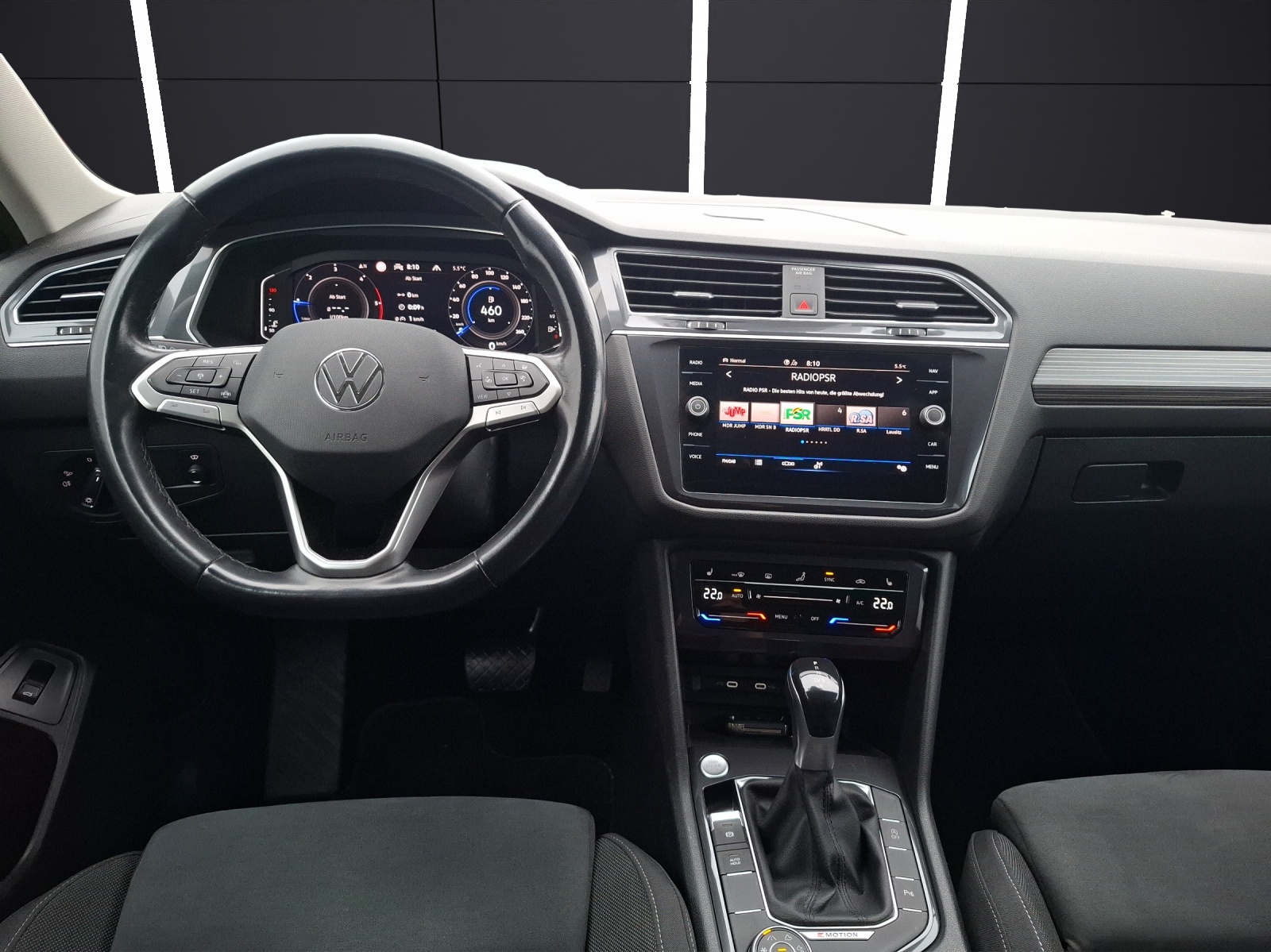 Fahrzeugabbildung Volkswagen Tiguan Allspace TDI Elegance DSG 4M Matrix Navi AID HUD ACC RFK SH 19