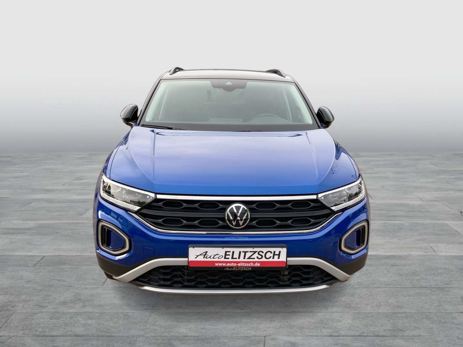 Fahrzeugabbildung Volkswagen T-Roc TSI Goal DSG LEDplus Navi AID ACC SHZ Park-Assist