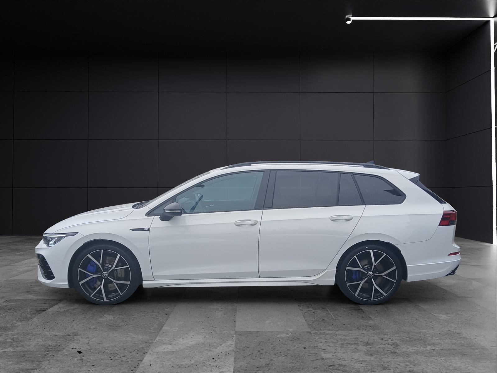 Fahrzeugabbildung Volkswagen Golf VIII Variant R DSG 4M LEDplus AHK Navi Harmann AID ACC RFK SH 19