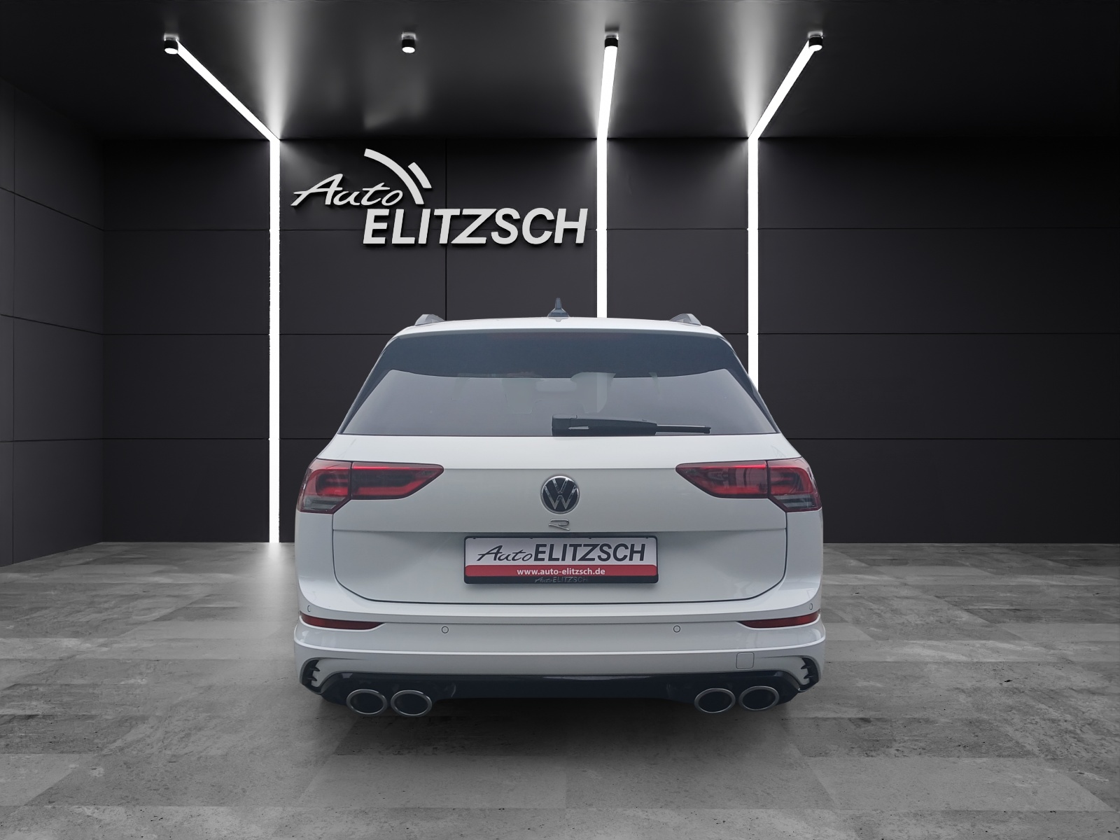 Fahrzeugabbildung Volkswagen Golf VIII Variant R DSG 4M LEDplus AHK Navi Harmann AID ACC RFK SH 19