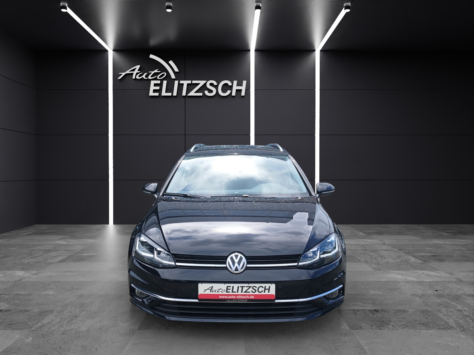 Fahrzeugabbildung Volkswagen Golf VII Variant TSI Comfortline LED Navi GRA PDC SH LM