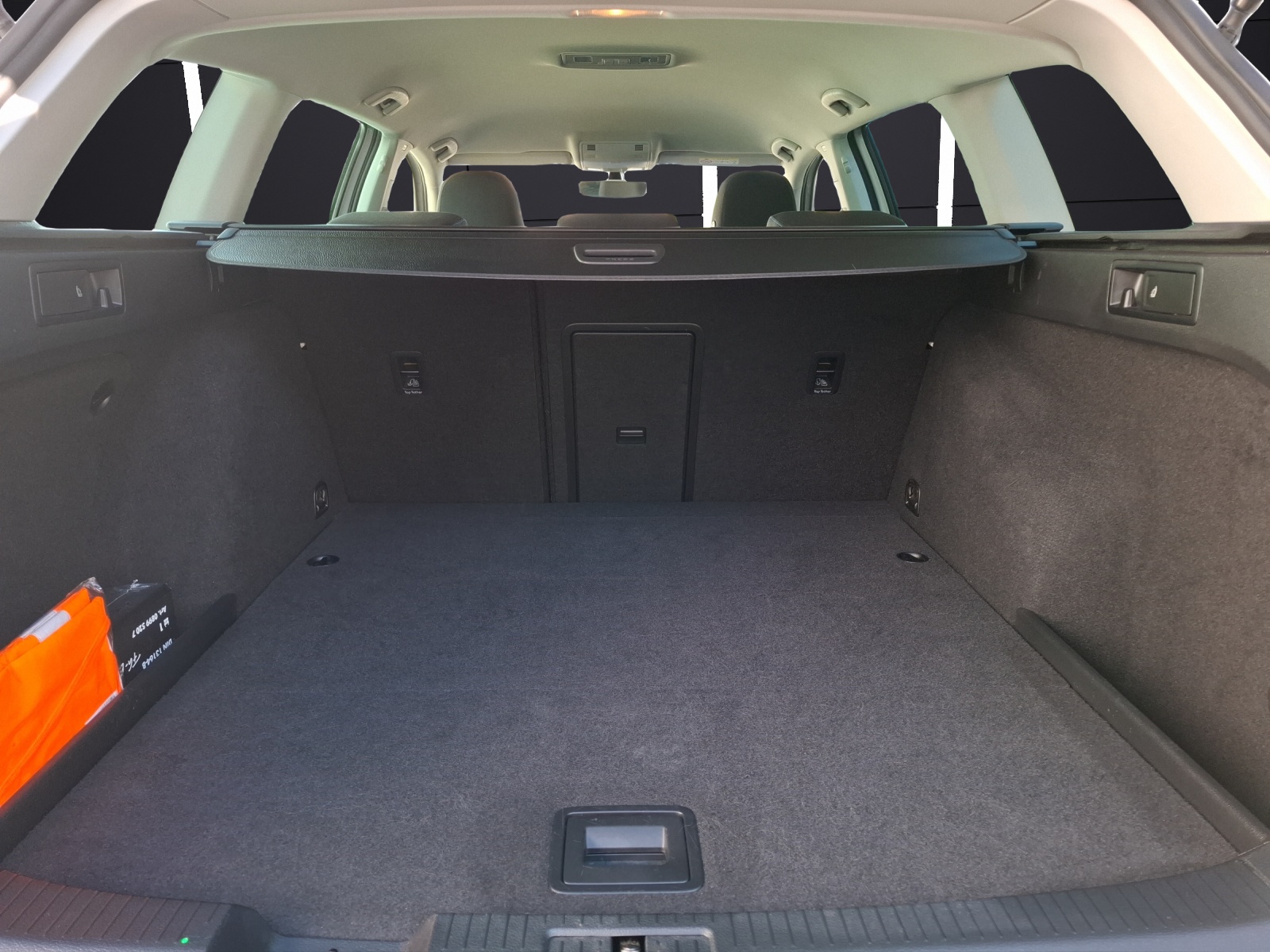 Fahrzeugabbildung Volkswagen Golf VII Variant TDI Join AHK Navi Climatronic PDC SH LM