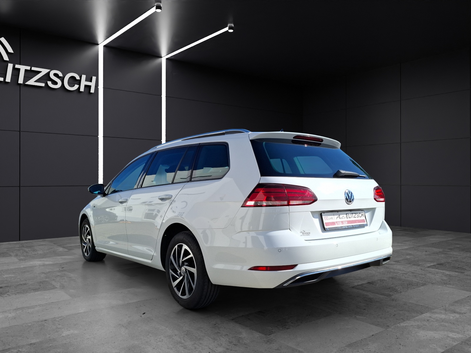 Fahrzeugabbildung Volkswagen Golf VII Variant TDI Join AHK Navi Climatronic PDC SH LM
