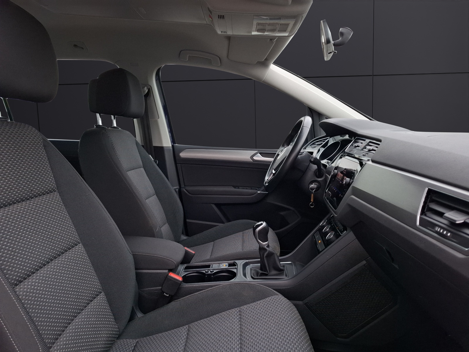 Fahrzeugabbildung Volkswagen Touran TDI Comfortline KLIMA PDC LM SH DAB