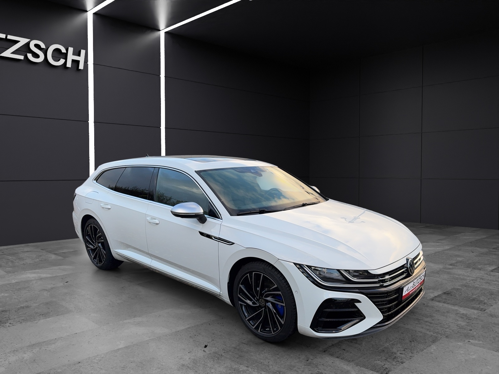 Fahrzeugabbildung Volkswagen Arteon SB R 4M TSI LED PANO RFK ACC DCC HUD