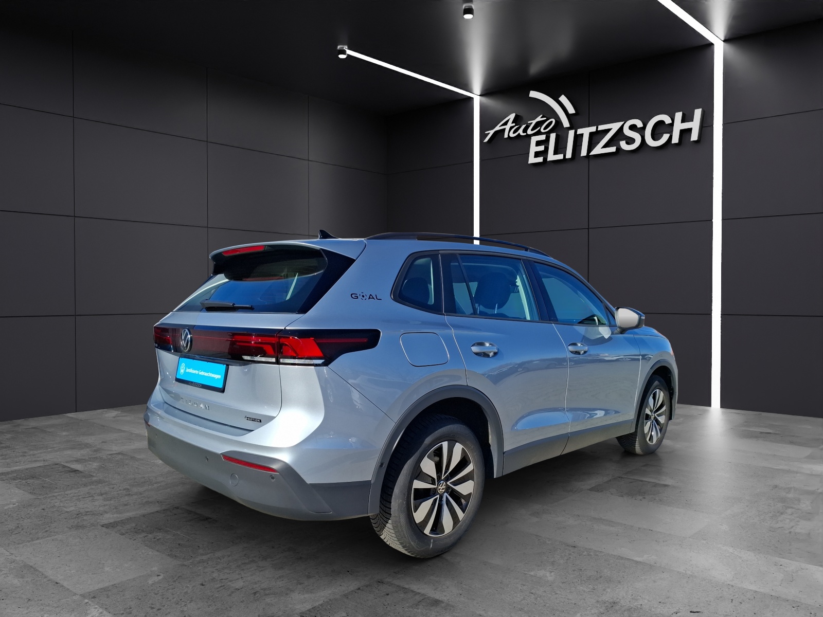 Fahrzeugabbildung Volkswagen Tiguan TDI Goal DSG 4M Standhzg LED AHK Navi AID ACC RFK SH