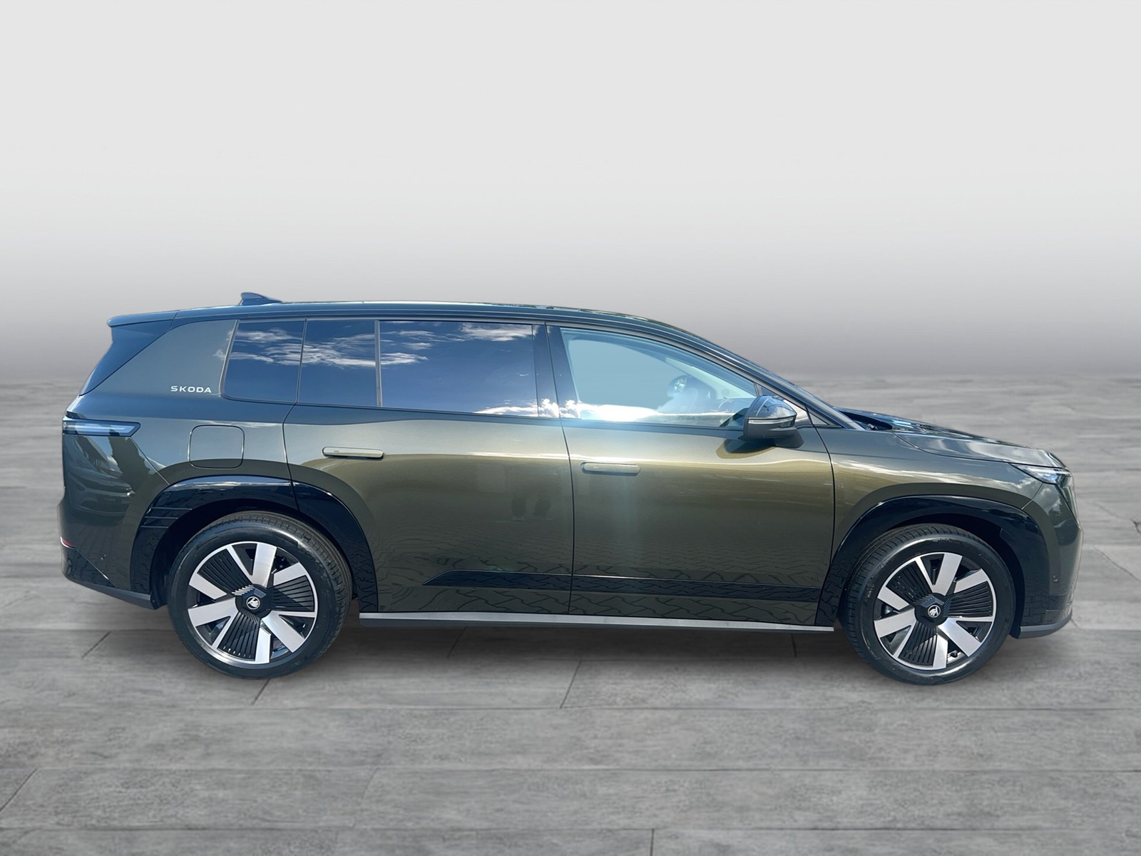 Fahrzeugabbildung SKODA Peaq Selection 90 MATRIX Sonos DCC