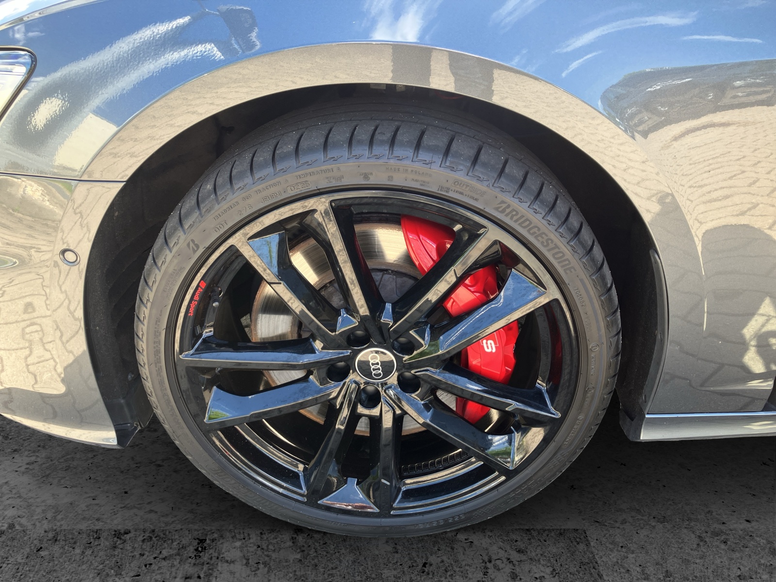 Fahrzeugabbildung Audi S6 Avant TDI quattro Matrix Navi ACC AHK STHZG